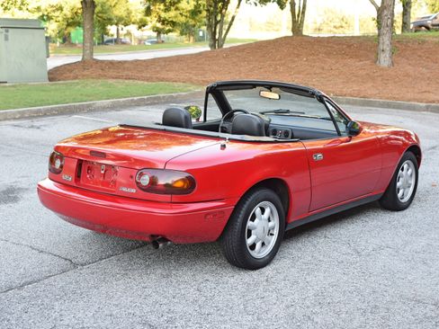 Used 1992 MAZDA MX-5 Miata UNAVAIL RWD image 9