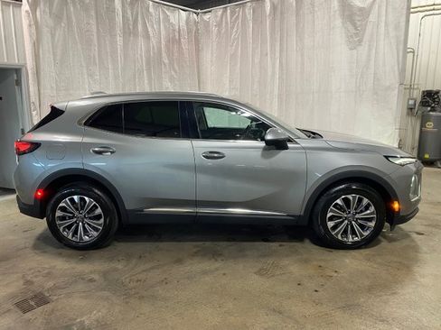 Used 2024 Buick Envision AWD Preferred image 29