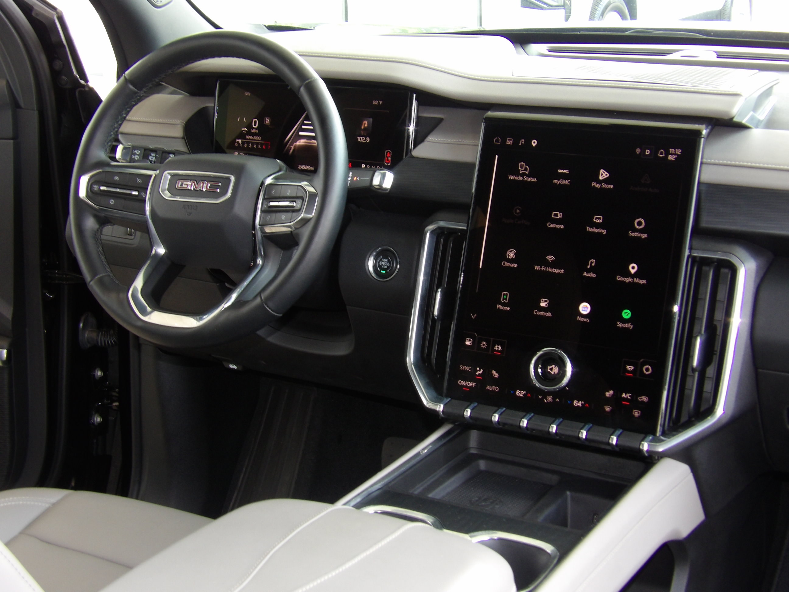 Used 2026 GMC Acadia FWD Elevation image 23