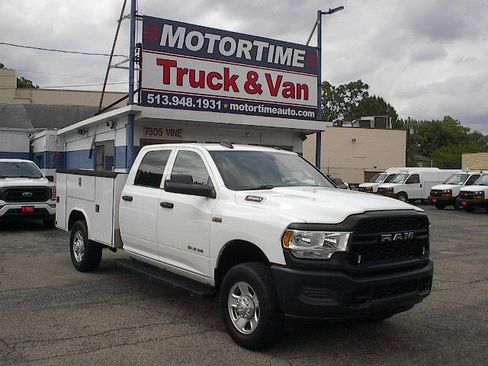 Used 2022 RAM 3500 Tradesman AWD/4WD image 1