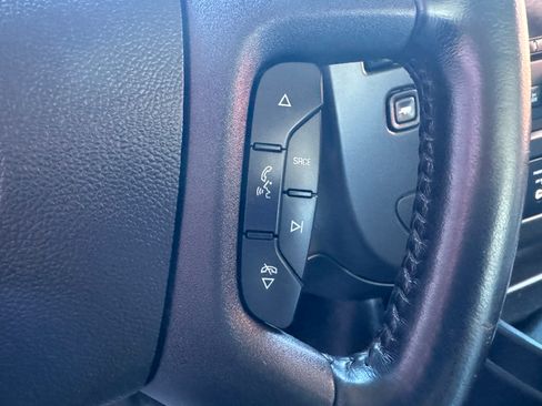 Used 2020 Chevrolet Express 3500 UNAVAIL RWD image 11