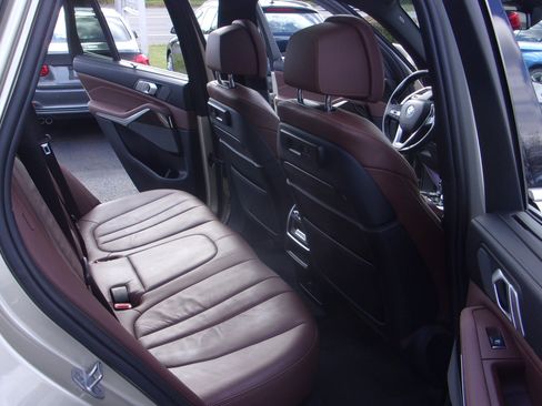 Used 2019 BMW X5 xDrive40i image 26