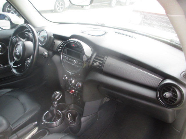 Used 2014 MINI Cooper 2-Door Hardtop FWD image 14