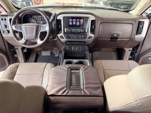 Used 2017 GMC Sierra 1500 SLT image 8