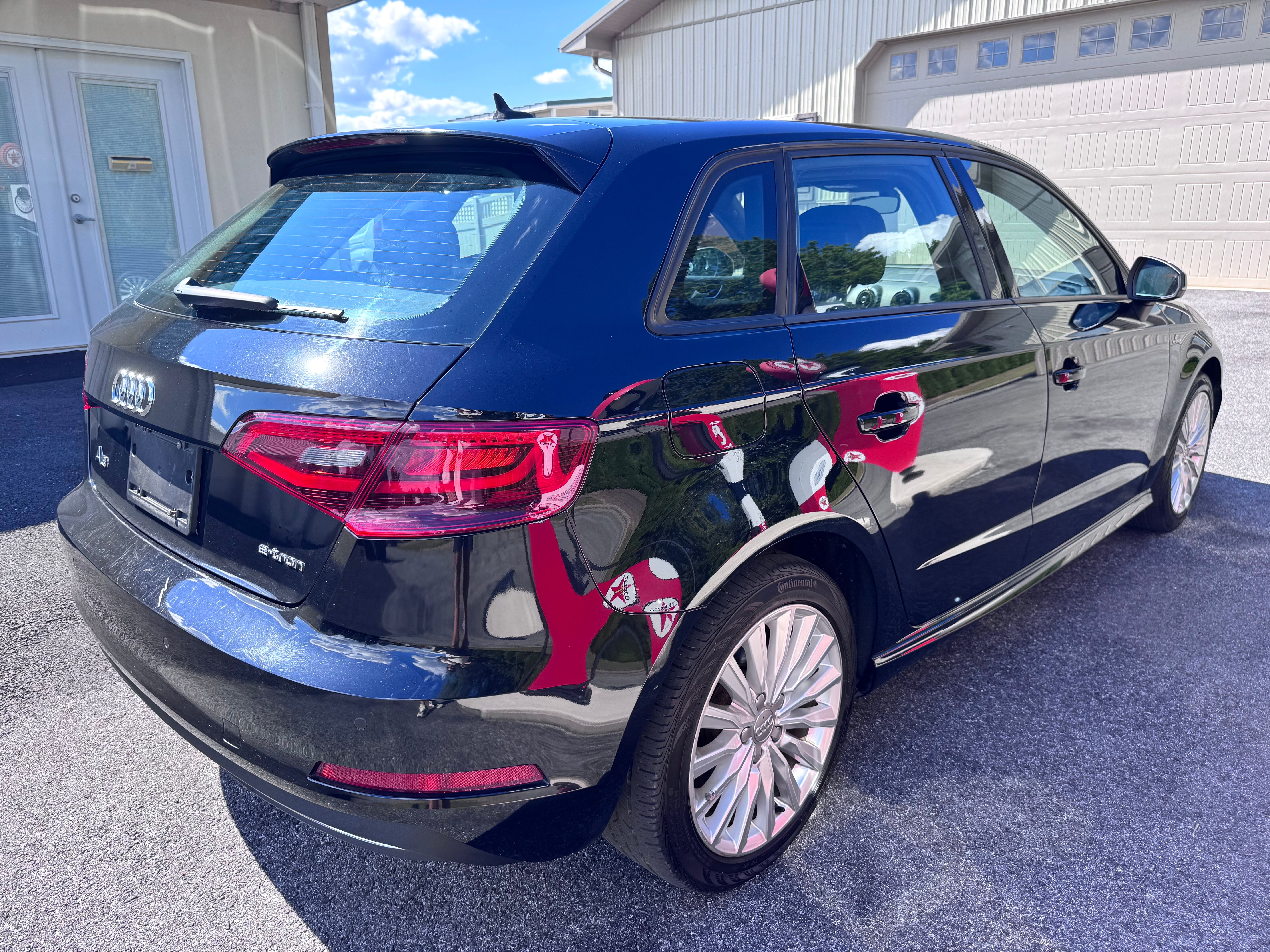 Used 2016 Audi A3 e-tron Premium FWD image 5