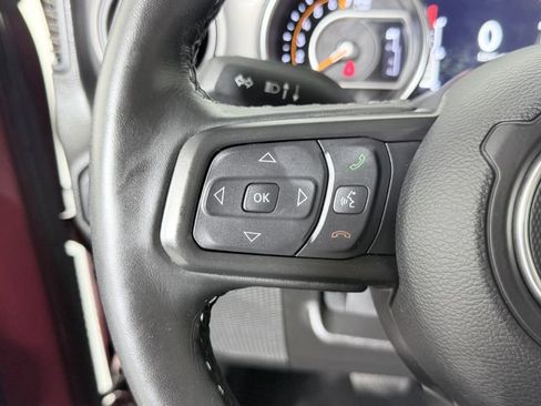 Used 2021 Jeep Gladiator Willys image 14