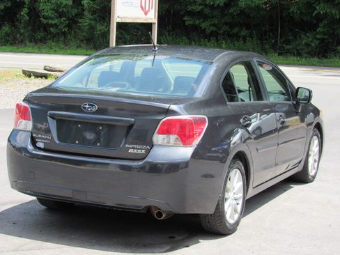 Used 2014 Subaru Impreza 2.0i Premium Sedan AWD/4WD image 13
