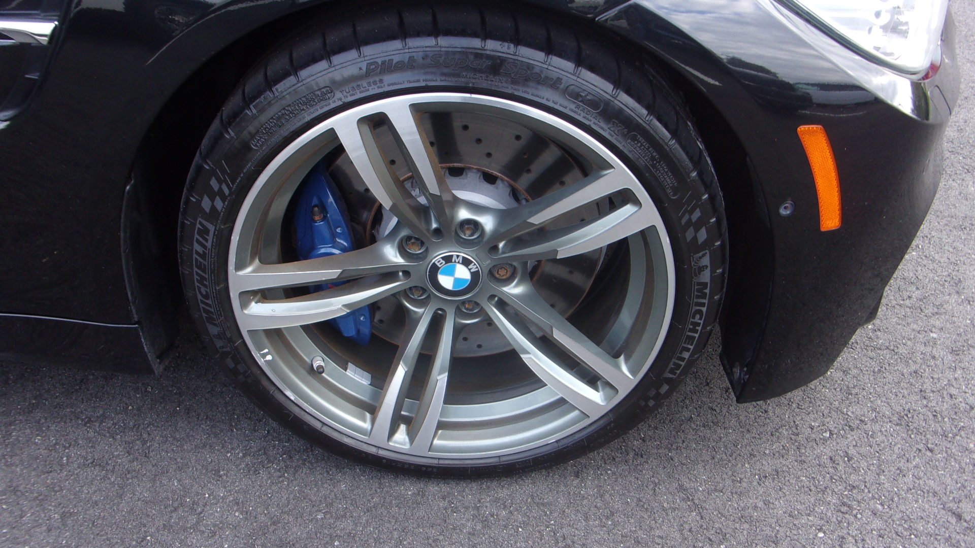 Used 2015 BMW M4 Convertible RWD image 37