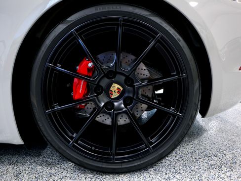 Used 2024 Porsche 718 Boxster GTS image 39
