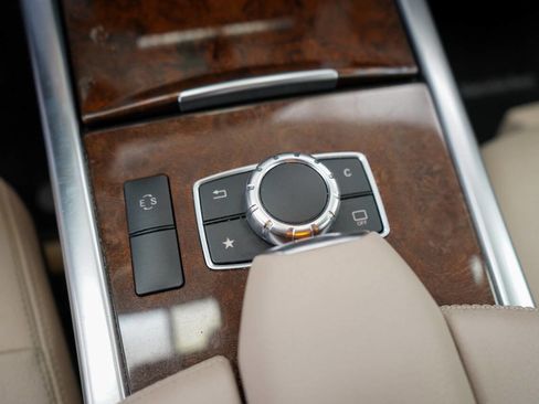 Used 2016 Mercedes-Benz E 350 image 46