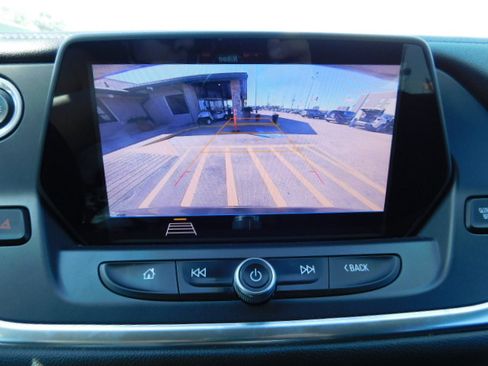 Used 2020 Chevrolet Blazer LT image 18