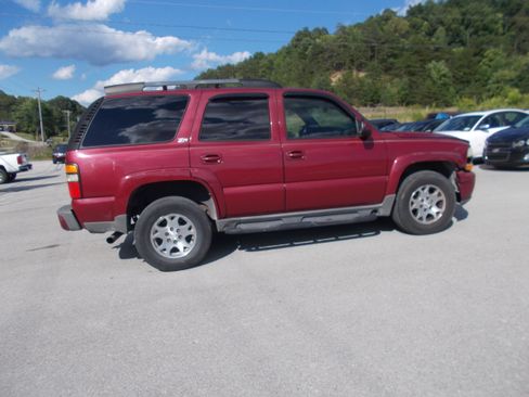 Used 2004 Chevrolet Tahoe 4WD image 4
