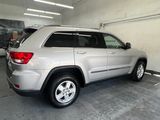 Used 2012 Jeep Grand Cherokee Laredo image 3