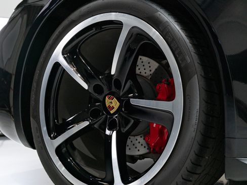 Used 2015 Porsche 911 Targa 4S image 19