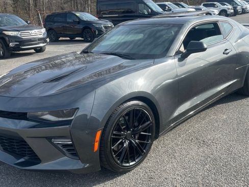 Used 2017 Chevrolet Camaro SS image 1