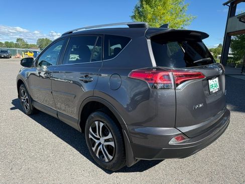 Used 2016 Toyota RAV4 AWD LE image 3