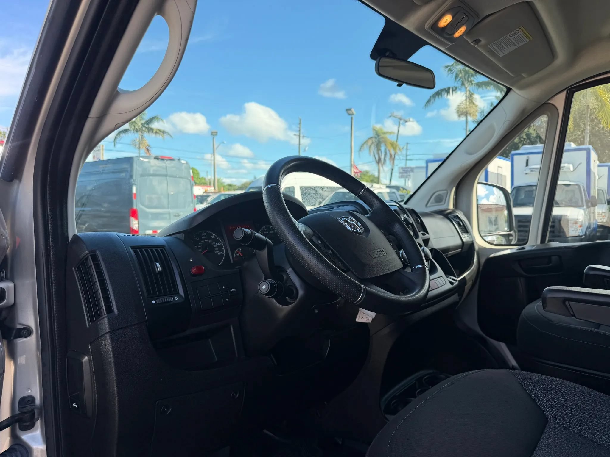 Used 2018 RAM ProMaster 1500 FWD image 14