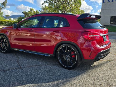 Used 2015 Mercedes-Benz GLA 45 AMG image 12