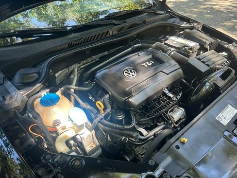 Used 2016 Volkswagen Jetta Sport Sedan FWD image 24