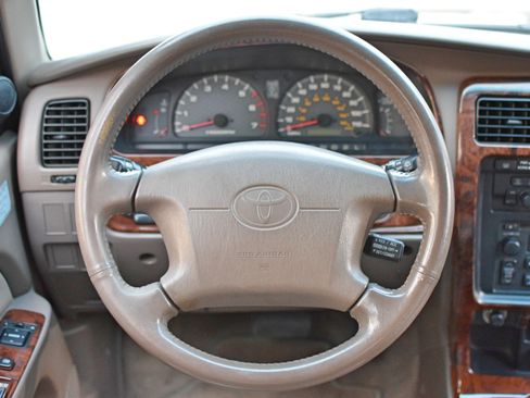 Used 1999 Toyota 4Runner Limited image 21