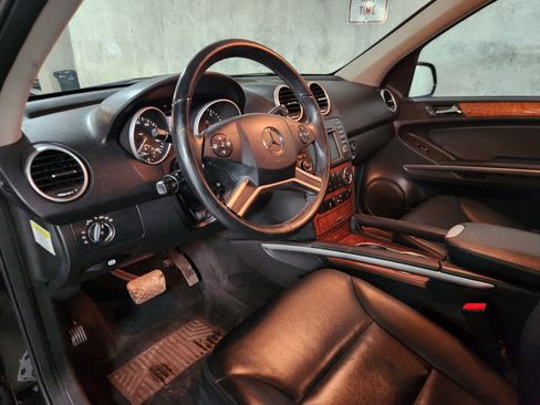 Used 2009 Mercedes-Benz ML 320 image 8