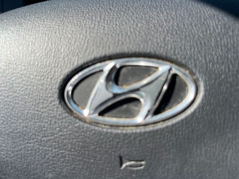 Used 2008 Hyundai Elantra image 5