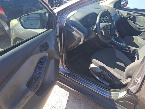 Used 2012 Ford Focus SE image 5
