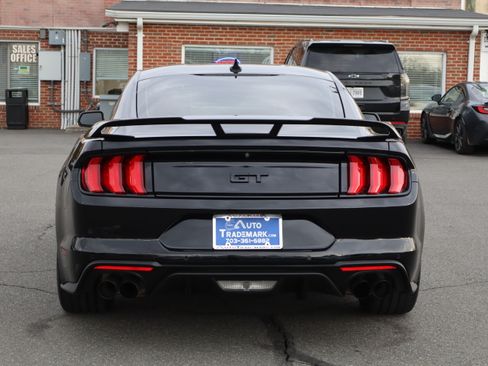 Used 2021 Ford Mustang GT Premium image 9