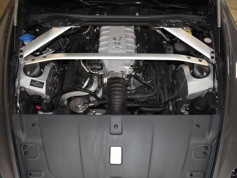 Used 2009 Aston Martin V8 Vantage image 48