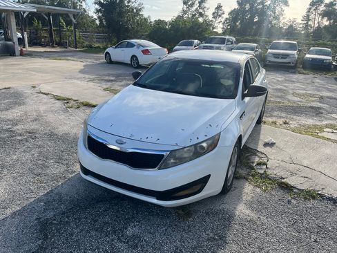 Used 2013 Kia Optima LX image 1
