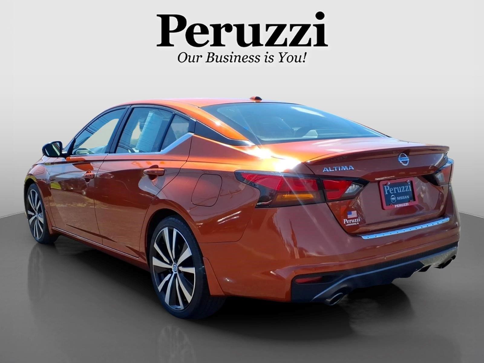 Used 2021 Nissan Altima 2.5 SR FWD image 6