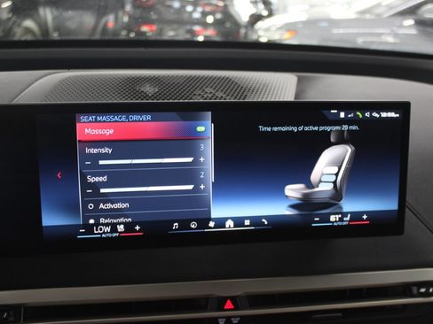 Used 2024 BMW iX M60 AWD/4WD image 27