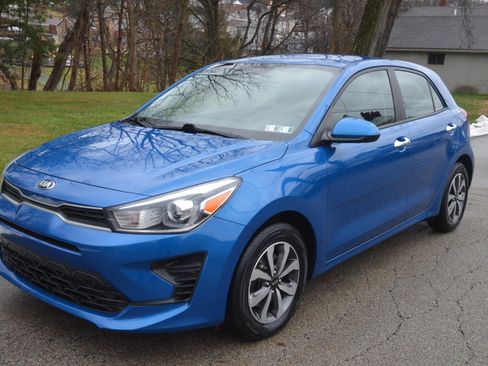 Used 2021 Kia Rio S image 2