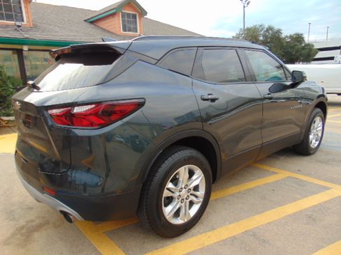 Used 2020 Chevrolet Blazer LT image 10