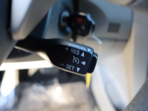 Used 2010 Toyota Corolla LE image 22