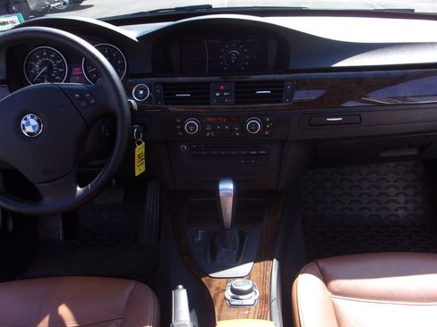 Used 2011 BMW 328i xDrive image 30
