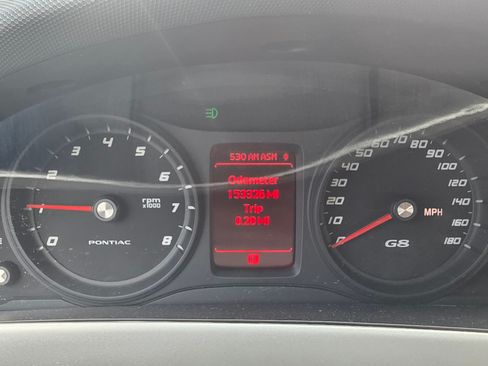 Used 2009 Pontiac G8 image 9