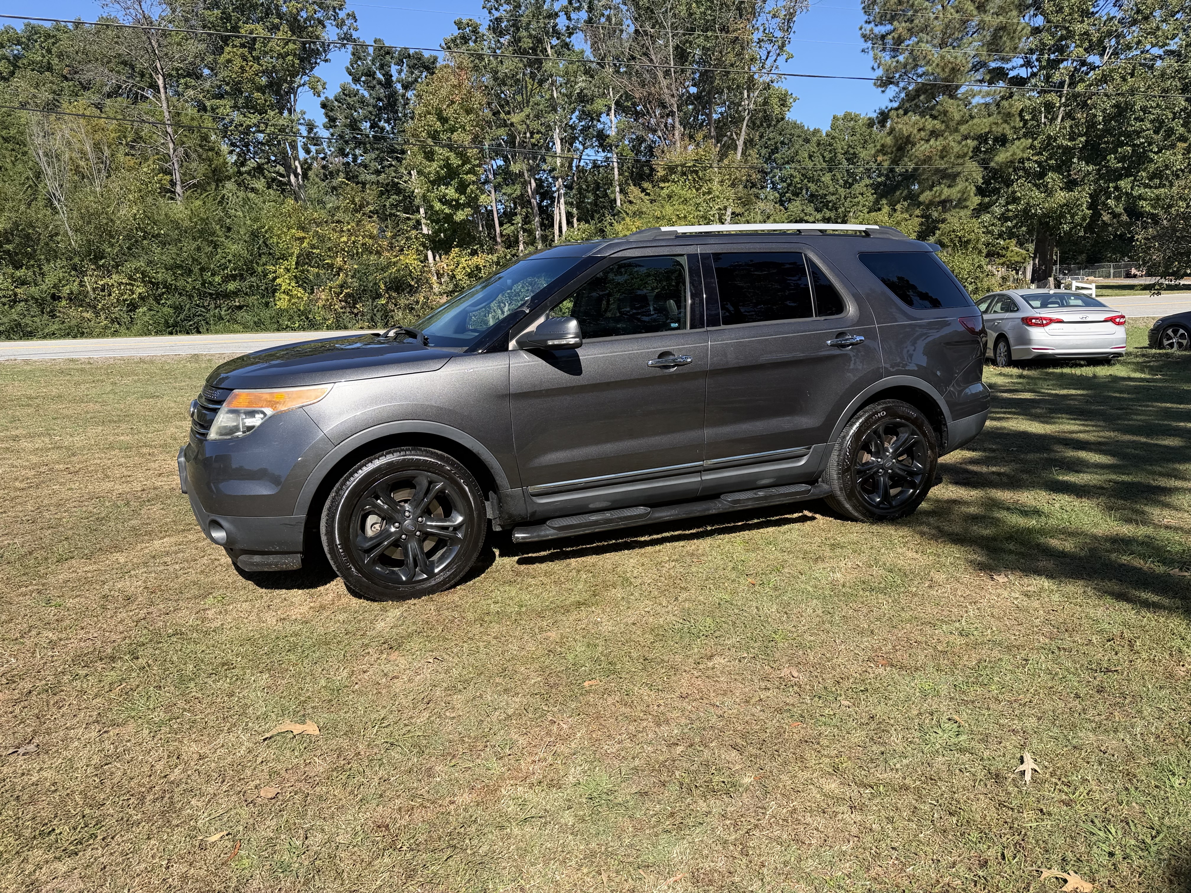 Used 2015 Ford Explorer 4WD Limited image 4