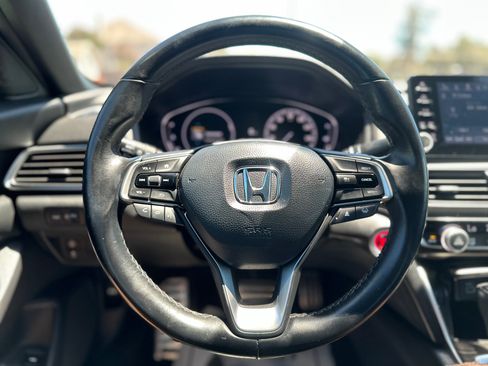 Used 2021 Honda Accord Sport image 8