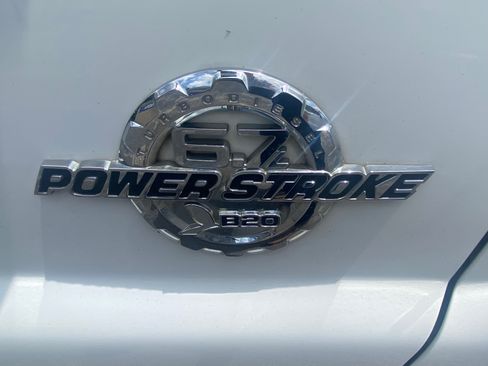 Used 2014 Ford F250 4x4 SuperCab Super Duty image 15