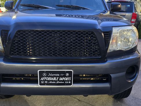 Used 2010 Toyota Tacoma SR5 image 31