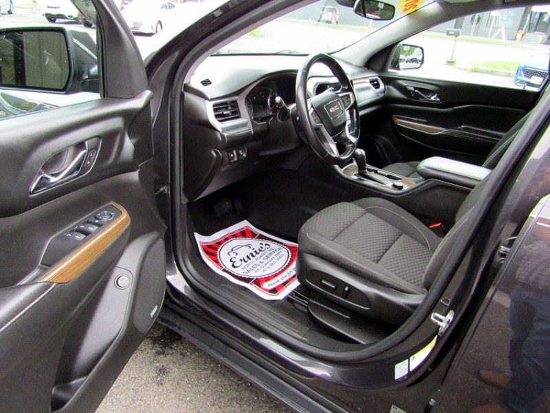 Used 2017 GMC Acadia AWD SLE w/ SLE-2 image 16