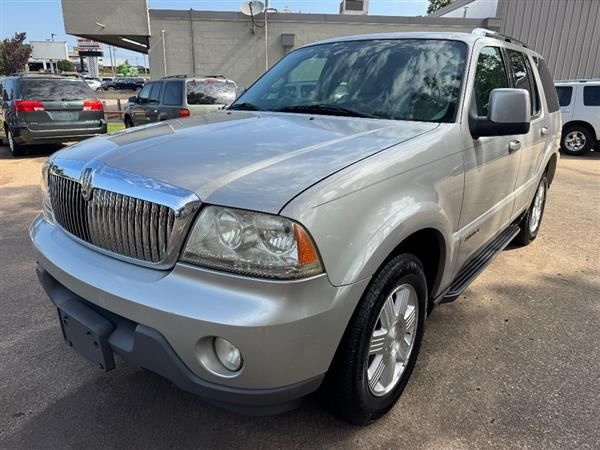 Used 2005 Lincoln Aviator Luxury RWD image 1