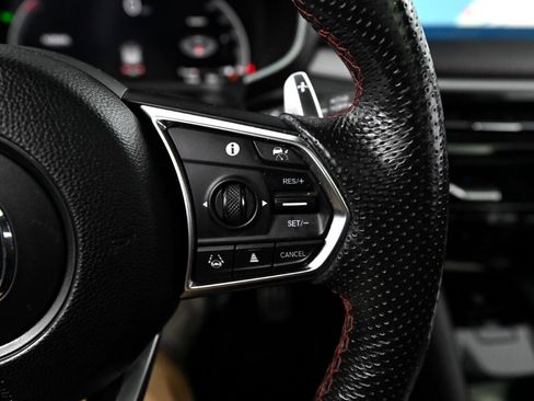 Used 2022 Acura MDX A-Spec image 37