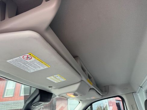 Used 2020 Ford Transit 350 image 19