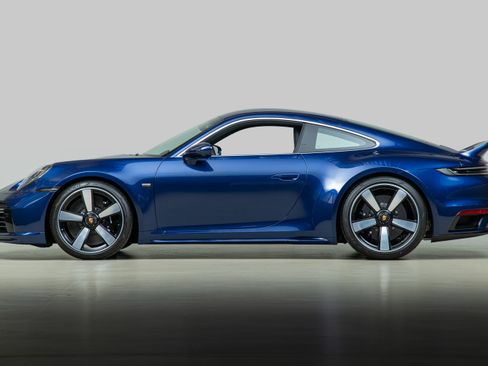 Used 2023 Porsche 911 Sport Classic image 3