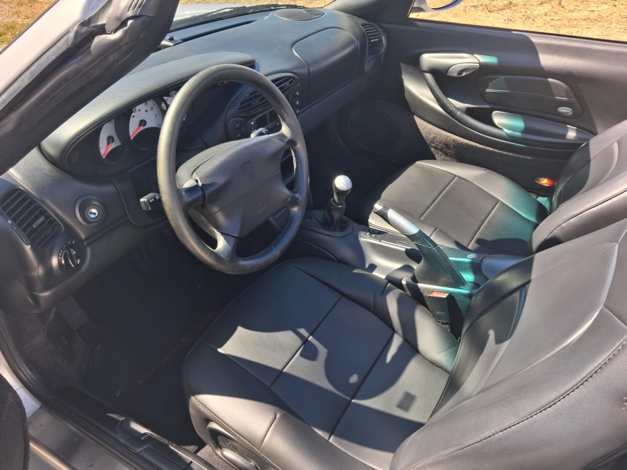 Used 2000 Porsche Boxster RWD image 9