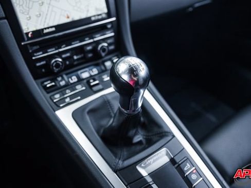 Used 2014 Porsche Cayman RWD image 12