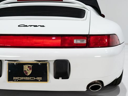Used 1995 Porsche 911 Carrera image 40