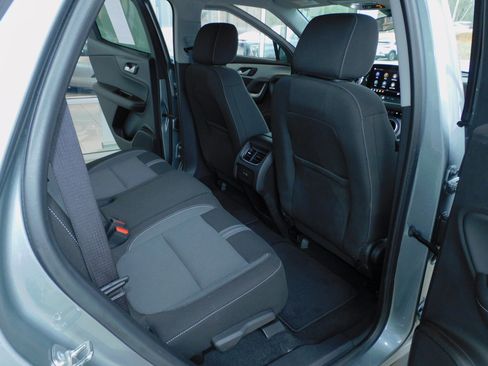 Used 2024 Chevrolet Blazer LT image 16